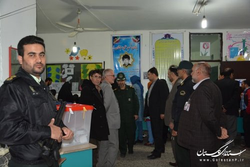 بازدید فرماندار گالیکش از شعب اخذ رأی