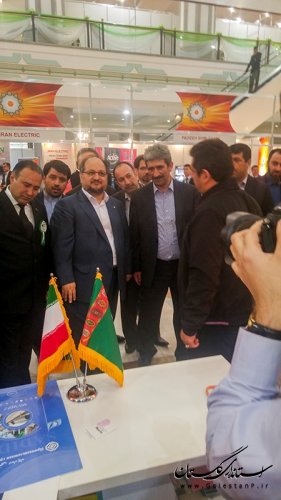 بازدید معاون اجرایی رییس جمهور از غرفه استان گلستان در نمایشگاه صنعتی و تجاری ایران در ترکمنستان