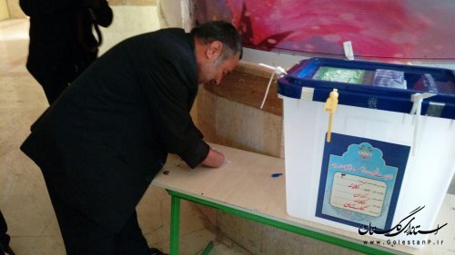 حاج رحمان حسنی، جانباز سرافراز 70 درصد کلاله ای بستری شد