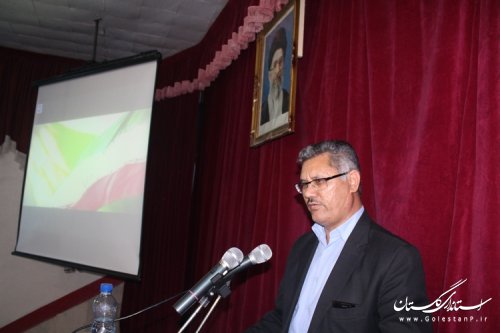 آموزش و پرورش نقش بسیار مهمی در توسعه پایدار شهرستان دارد  