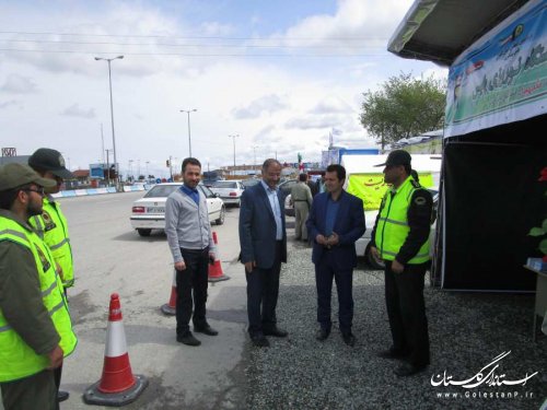 بازدید فرماندار بندرگز از کمپ های نوروزی پلیس و محیط زیست در پلیس راه نوکنده