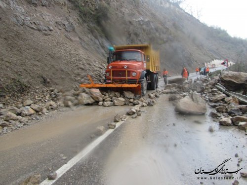 تلاش بي وقفه راهداران گلستان در روز طبيعت