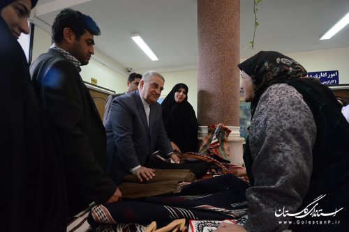 بانوان باید جهادگران اقتصادی تربیت کنند