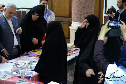 بانوان باید جهادگران اقتصادی تربیت کنند