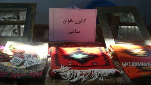 امروز در دنیا جایی نیست که فرش بافته شده با دستان هنرمند دختر ترکمن را نشناسد