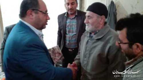 دیدار فرماندار علی آبادکتول با خانواده های معظم شهدا درسال جدید