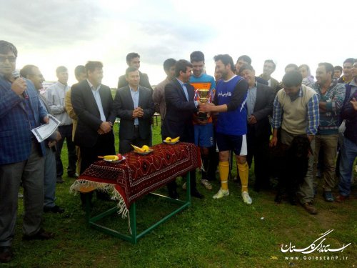 فینال فوتبال جام دهیاریهای روستاهای شرق استان در کلاله به پایان رسید