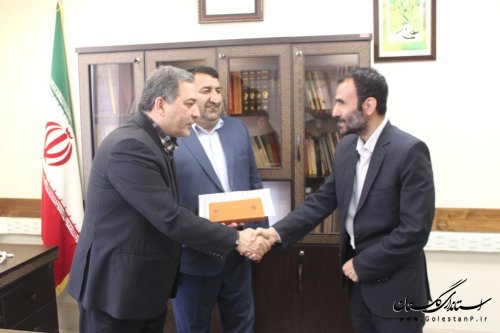 دیدار سرپرست معاونت هماهنگی امور اقتصادی و توسعه منابع با کارکنان دفتر آموزش و پژوهش