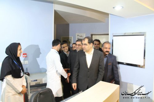 وزير بهداشت و درمان بيمارستان شهرستان مينودشت را افتتاح كرد