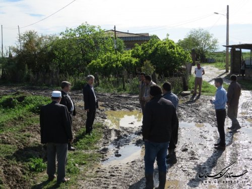 بازدید میدانی فرماندارآق قلا از آبگرفتگی روستای قربان آباد بخش مرکزی