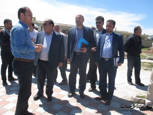 بازدید فرماندار شهرستان ترکمن از پروژه آسفالت روستای چاپاقلی