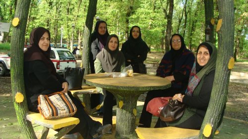 دوره آموزشی با عنوان "زندگی و بقاء در شرایط سخت " ویژه بانوان شاغل استانداری