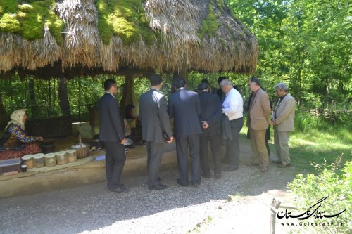 بازدید استاندار گلستان از موزه میراث روستایی گیلان