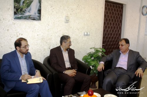 دیدار معاون استاندار با مدیران صندوق بیمه اجتماعی روستائیان و عشایر کشور 