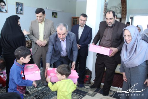 بازدید دکترحسینی از مراکز تحت پوشش بهزیستی