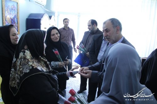 بازدید دکترحسینی از مراکز تحت پوشش بهزیستی