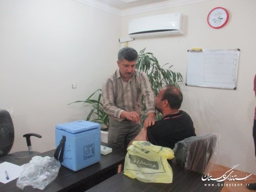 معاینه پزشکی و واکسیناسیون نیروهای خدمات شهری شهرداری مزرعه 