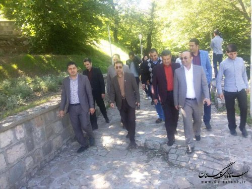 هم اندیشی جوانان صاحبنظر استان و مسئولان آزادشهر در روستای فارسیان