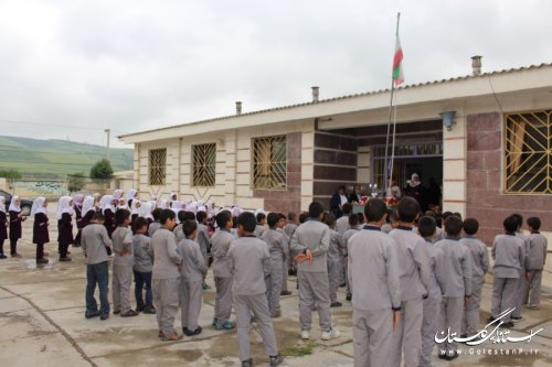 دیدار فرماندار شهرستان آزادشهر با معلمین به مناسبت بزرگداشت هفته معلم