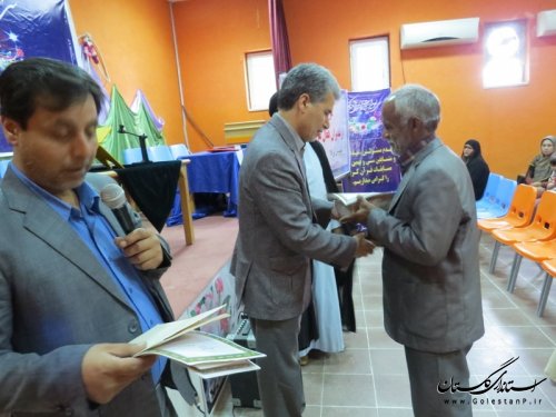 مراسم تجلیل از مدیران فعال قرآنی شهرستان آق قلا برگزار شد