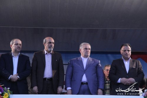 اولین المپیاد ورزشی گلستان اجلاسیه 4000 شهید استان در گرگان برگزارشد