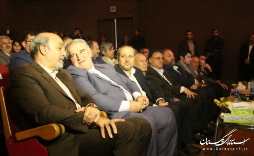 ارسال ۲۶۰۰ اثر به جشنواره ملی عکس «من زندگی را دوست دارم»