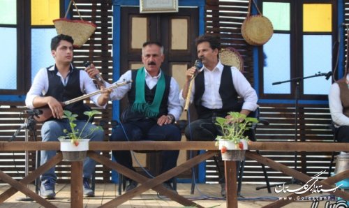 پنجمین جشنواره توت فرنگی در روستای شفیع آباد برگزار شد