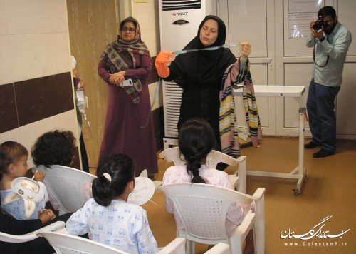 بارش لبخند کودکان بیمار در بیمارستان طالقانی گنبدکاووس