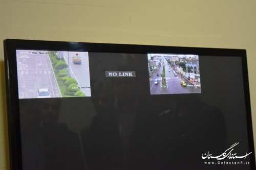 بازدید فرماندار کردکوی و اعضای شورای تامین از دوربین های ترافیکی سطح شهر