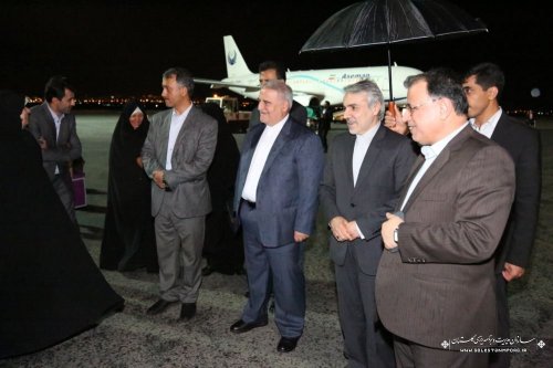 با استقبال گرم استاندار و مسئولین استانی ،دکتر نوبخت وارد استان گلستان شد
