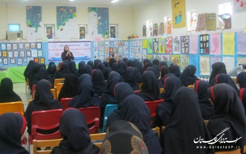مراسم اختتامیه اولین نمایشگاه صنایع دستی دختران مدرسه بنت الهدی صدر
