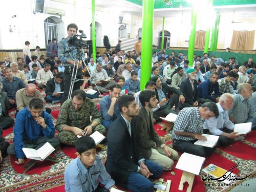 محفل انس با قرآن در نوکنده برگزار شد