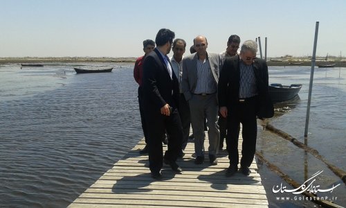 بازدید معاون هماهنگی امورعمرانی استانداراز محل شنا و اسکله بندرترکمن