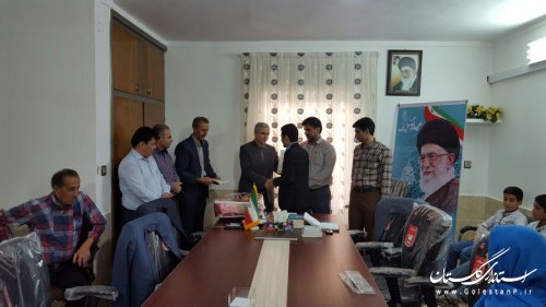 تجلیل از مدال آوران المپیاد کشتی و جوان برتر استان در فاضل آباد