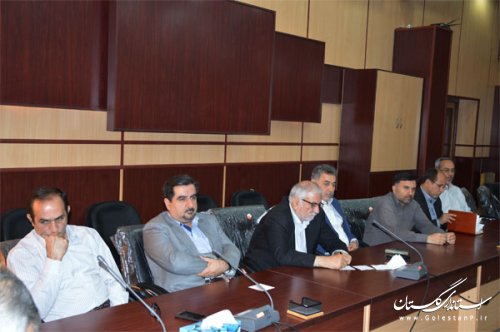 استفاده از تجربه فعالان اقتصادی در تحقق اقتصاد مقاومتی ضروری است