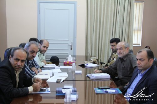 دستفروشان حاشیه شهر ، چهره گرگان را نا زییا کرده اند