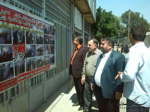 بازدید فرماندار آزادشهر از نمایشگاه عکس پیشگیری مواد مخدر