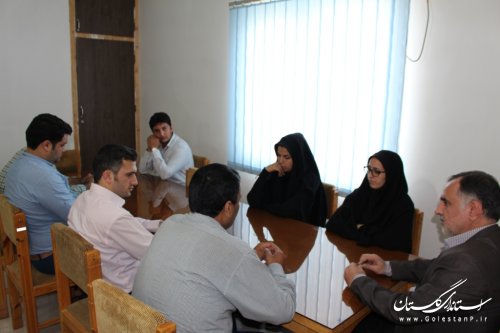 دِین ما نسبت به خانواده های شهدا و ایثارگران با کارکردهای عادی جبران ناپذیر است