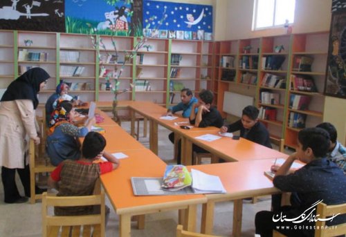 تجدید پیمان کودکان بندرگزی با شهدای عملیات افتخار آفرین مرصاد
