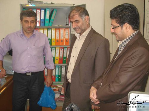 بازدید سرزده فرماندار از اداره صنعت ، معدن و تجارت بندرگز