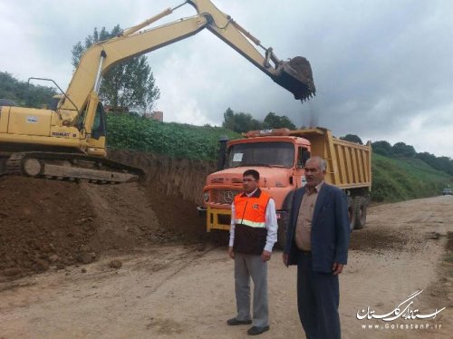 بازدید بخشدار از پروژه های در حال اجرای راه و شهرسازی و راهدارخانه گلیداغ