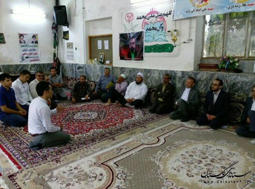 نماینده مردم مینودشت، کلاله، گالیکش و مراوه تپه با مردم صادق آباد دیدار کرد