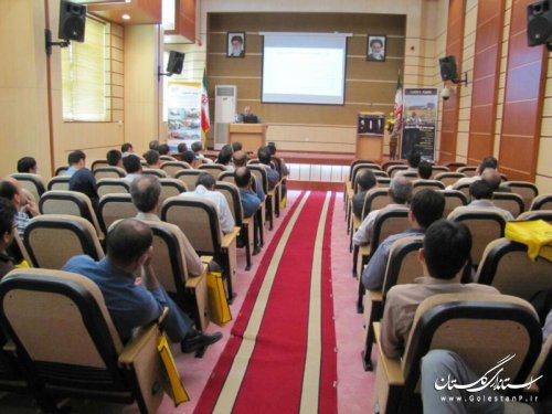 برگزاري كارگاه آموزشي آشنايي با آسفالت هاي حفاظتي