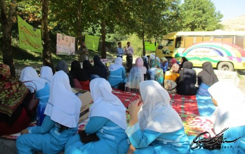 " نامه هاي نامور " در دومين نشست اعضاي مكاتبه اي استان گلستان به پرواز درآمد