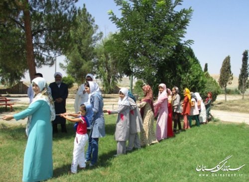 عطر خوش عصمت در فضاي مركز فرهنگي هنري مراوه تپه پيچيد