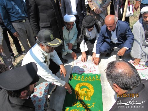 مراسم استقبال از خادمین حرم رضوی در گمیشان برگزار شد