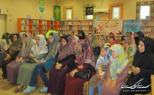 برگزاري مسابقه كتاب خواني بانوي معصوم در مركز فرهنگي هنري آق قلا