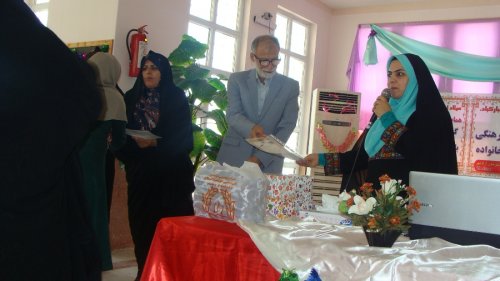 حضورمدیرکل بانوان گلستان درهمایش بانوان فرهنگی سرپرست خانوارآزادشهر