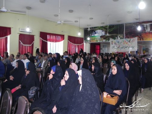 تجلیل از آزادگان در اردوگاه شهید فهمیده مینودشت