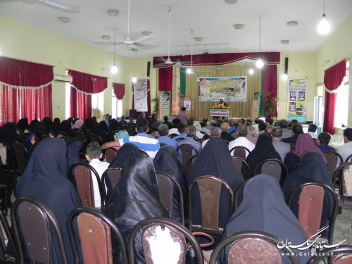 تجلیل از آزادگان در اردوگاه شهید فهمیده مینودشت